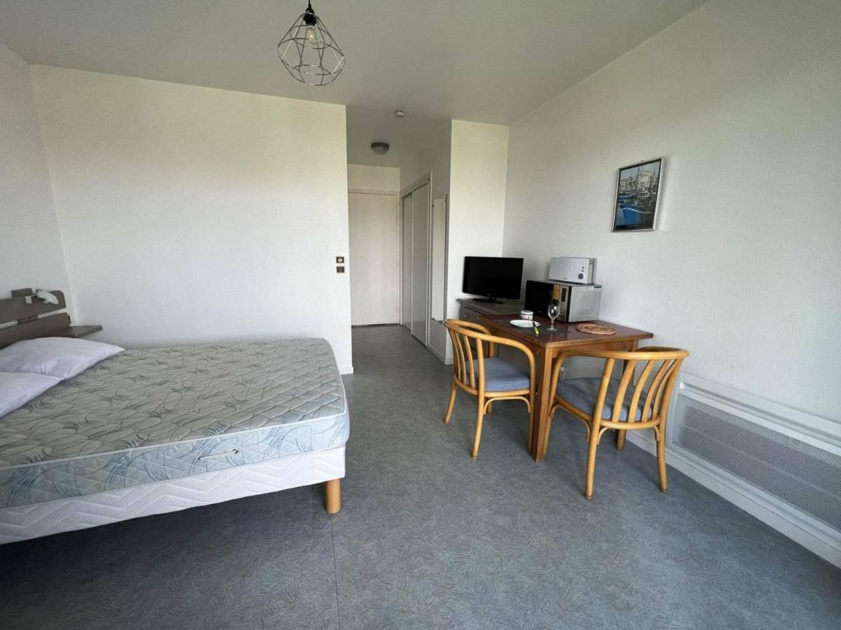 Studio Lilas A Cambo-Les-Bains : Terrasse, Parking, Proche Thermes, Internet, Animaux Acceptes - Fr-1-495-96 Екстериор снимка